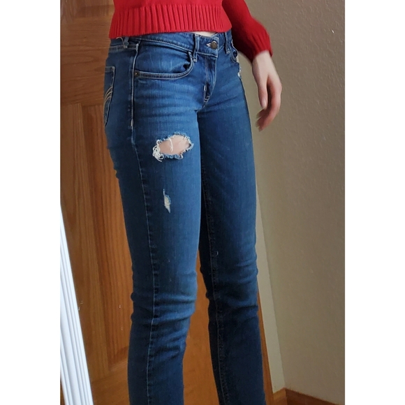 Hollister Distressed Blue Skinny Jeans - Picture 4 of 6